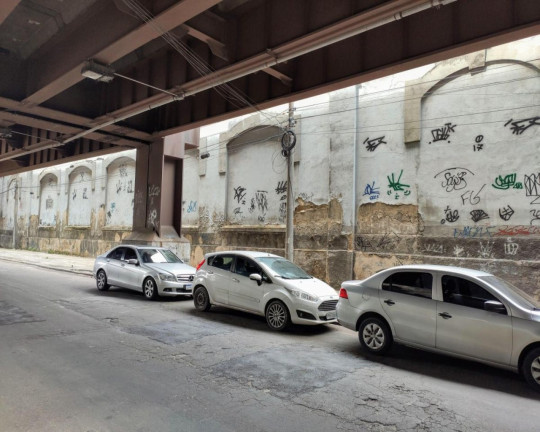 Imagem Imóvel com 2 Quartos à Venda, 2.047 m² em São Cristóvão - Rio De Janeiro Imagem Imóvel com 2 Quartos à Venda, 2.047 m² em São Cristóvão - Rio De Janeiro