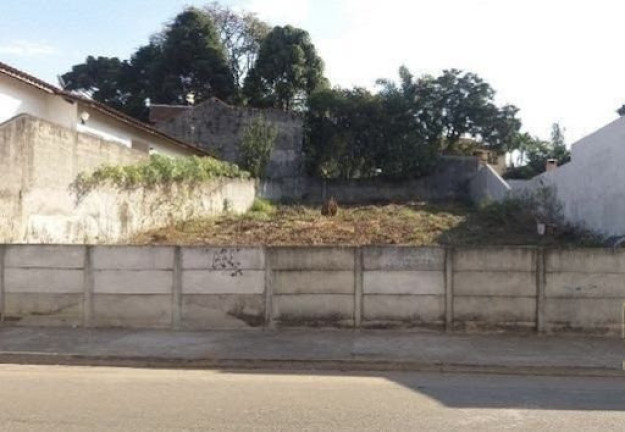 Imagem Terreno à Venda, 600 m² em Jardim Paulista - Atibaia Imagem Terreno à Venda, 600 m² em Jardim Paulista - Atibaia