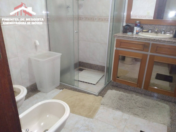 Imagem Casa com 4 Quartos à Venda, 360 m² em São Francisco - Niterói Imagem Casa com 4 Quartos à Venda, 360 m² em São Francisco - Niterói