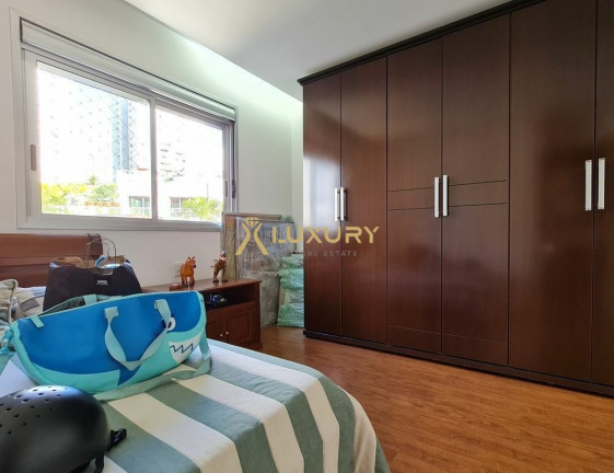 Imagem Imóvel com 3 Quartos à Venda, 126 m² em Vila Da Serra - Nova Lima Imagem Imóvel com 3 Quartos à Venda, 126 m² em Vila Da Serra - Nova Lima