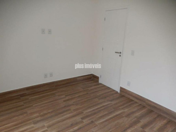 Imagem Casa com 4 Quartos à Venda, 200 m² em Bosque Da Saúde - São Paulo Imagem Casa com 4 Quartos à Venda, 200 m² em Bosque Da Saúde - São Paulo