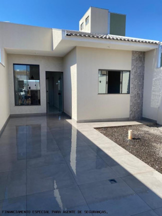 Imagem Casa com 2 Quartos à Venda, 65 m² em Lebron - Sarandi Imagem Casa com 2 Quartos à Venda, 65 m² em Lebron - Sarandi