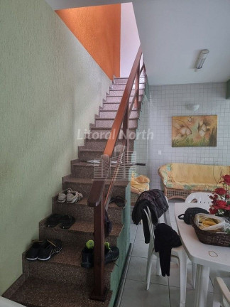 Imagem Casa com 3 Quartos à Venda, 220 m² em Fazenda - Itajaí Imagem Casa com 3 Quartos à Venda, 220 m² em Fazenda - Itajaí
