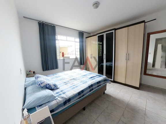 Imagem Casa com 3 Quartos à Venda, 167 m² em Alto Da Xv - Guarapuava Imagem Casa com 3 Quartos à Venda, 167 m² em Alto Da Xv - Guarapuava