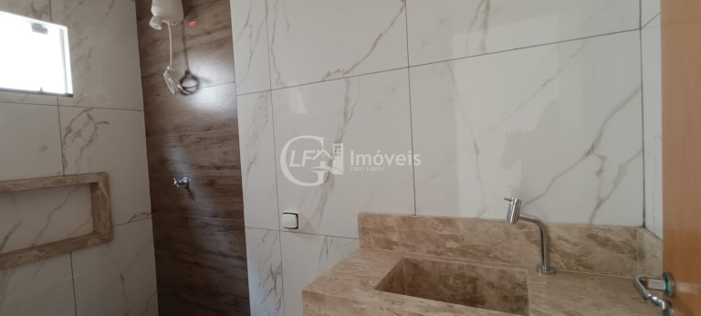Imagem Casa com 3 Quartos à Venda, 240 m² em Santo Antônio - Campo Grande Imagem Casa com 3 Quartos à Venda, 240 m² em Santo Antônio - Campo Grande