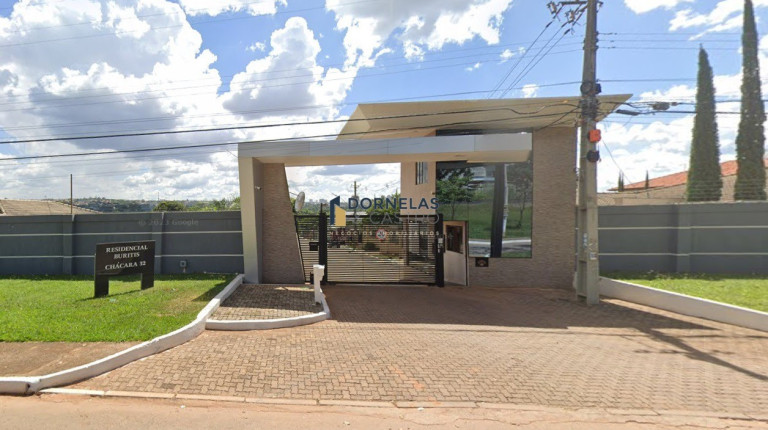Imagem Casa com 2 Quartos à Venda, 800 m² em Guará I - Brasília Imagem Casa com 2 Quartos à Venda, 800 m² em Guará I - Brasília