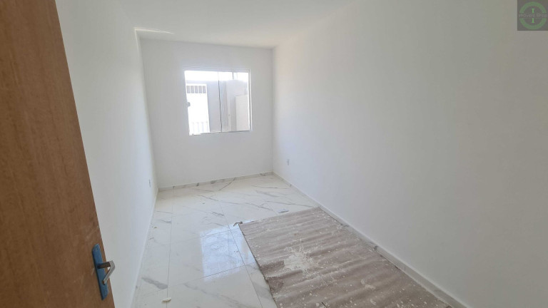 Imagem Casa com 2 Quartos à Venda, 50 m² em Cara Cara - Ponta Grossa Imagem Casa com 2 Quartos à Venda, 50 m² em Cara Cara - Ponta Grossa