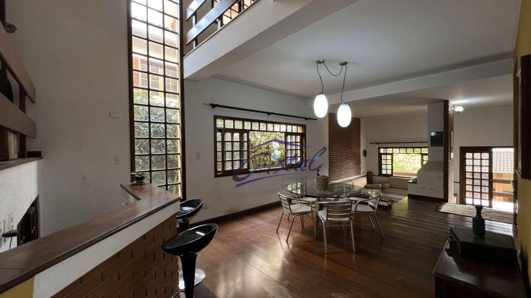 Imagem Casa com 3 Quartos à Venda, 324 m² em Granja Viana - Cotia Imagem Casa com 3 Quartos à Venda, 324 m² em Granja Viana - Cotia