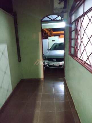 Imagem Casa com 3 Quartos à Venda, 120 m² em Jardim Maria Casagrande Lopes (dona Amália) - Ribeirão Preto Imagem Casa com 3 Quartos à Venda, 120 m² em Jardim Maria Casagrande Lopes (dona Amália) - Ribeirão Preto