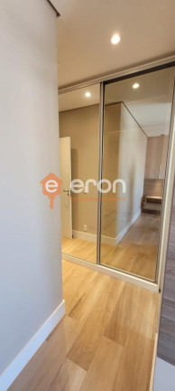 Imagem Apartamento com 3 Quartos à Venda, 116 m²