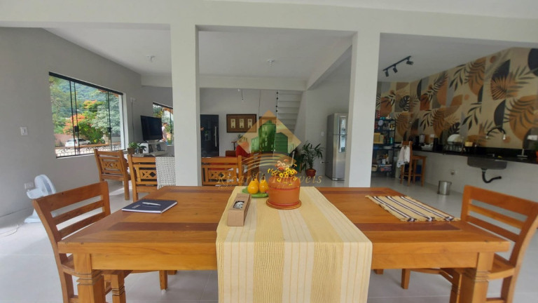 Imagem Casa de Condomínio com 4 Quartos à Venda, 250 m² em Horto Florestal - Ubatuba