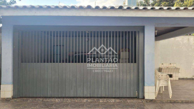 Imagem Sobrado com 3 Quartos à Venda, 169 m² em Boqueirão - Curitiba Imagem Sobrado com 3 Quartos à Venda, 169 m² em Boqueirão - Curitiba