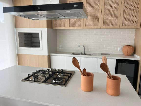 Imagem Apartamento com 1 Quarto à Venda, 71 m² em Lagoa Da Conceição - Florianópolis Imagem Apartamento com 1 Quarto à Venda, 71 m² em Lagoa Da Conceição - Florianópolis