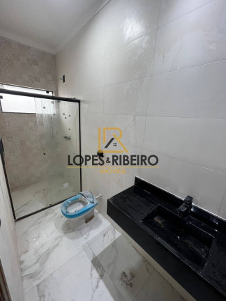 Imagem Casa com 2 Quartos à Venda, 125 m² em Jardim Ouro Verde - Botucatu Imagem Casa com 2 Quartos à Venda, 125 m² em Jardim Ouro Verde - Botucatu