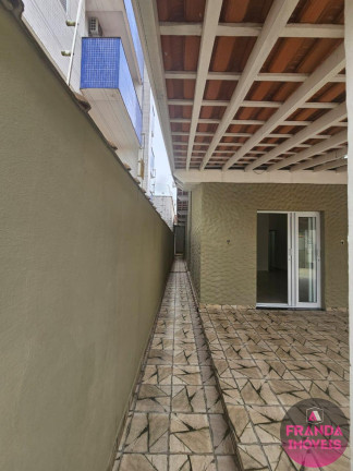Imagem Casa com 3 Quartos à Venda, 185 m² em Centro - Ubatuba
