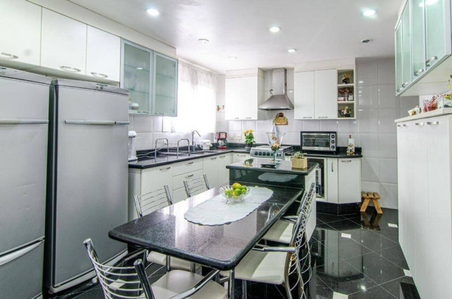 Imagem Apartamento com 3 Quartos à Venda, 142 m² em São Paulo