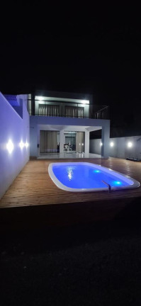 Imagem Casa com 3 Quartos para Alugar,  em Praia Da Pinheira - Palhoça