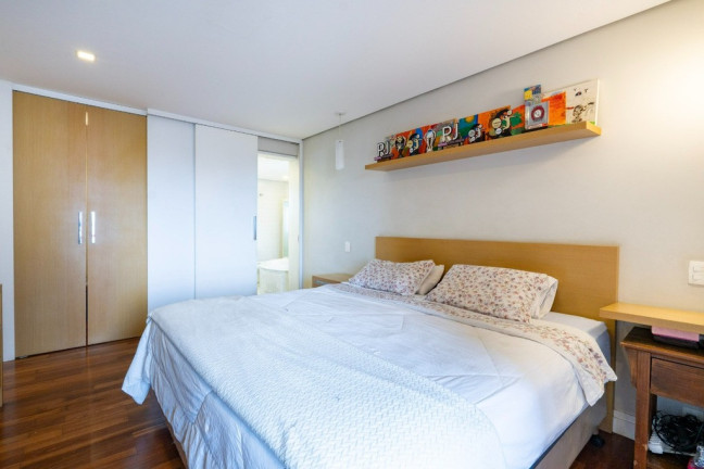 Imagem Apartamento com 4 Quartos à Venda, 220 m² em Vila Andrade - São Paulo