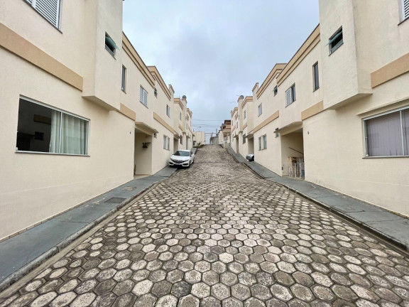 Imagem Casa com 2 Quartos à Venda, 80 m² em Vila Lavínia - Mogi Das Cruzes Imagem Casa com 2 Quartos à Venda, 80 m² em Vila Lavínia - Mogi Das Cruzes