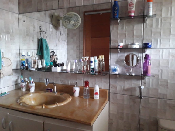 Imagem Casa com 3 Quartos à Venda, 161 m² em Itaperu - Teresina Imagem Casa com 3 Quartos à Venda, 161 m² em Itaperu - Teresina