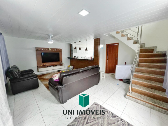 Imagem Casa com 4 Quartos à Venda,  em Setiba - Guarapari