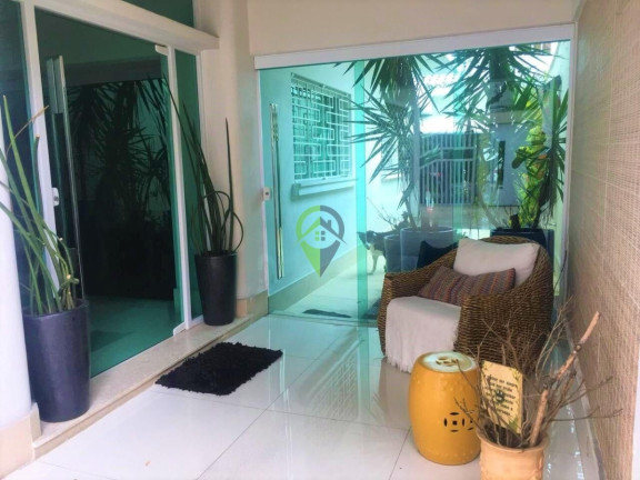 Imagem Casa com 3 Quartos para Alugar, 300 m² em Gonzaga - Santos Imagem Casa com 3 Quartos para Alugar, 300 m² em Gonzaga - Santos