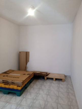 Imagem Casa com 1 Quarto para Alugar, 38 m² em Campanario - Diadema