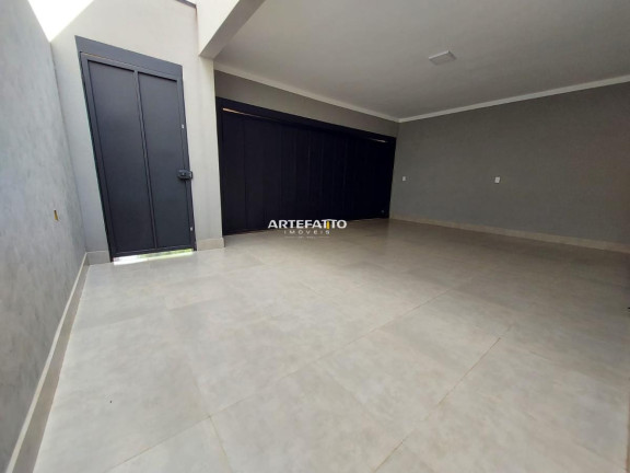 Imagem Casa com 3 Quartos à Venda, 130 m² Imagem Casa com 3 Quartos à Venda, 130 m²