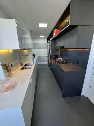 Imagem Apartamento com 3 Quartos à Venda, 220 m² em Barra Da Tijuca - Rio De Janeiro Imagem Apartamento com 3 Quartos à Venda, 220 m² em Barra Da Tijuca - Rio De Janeiro
