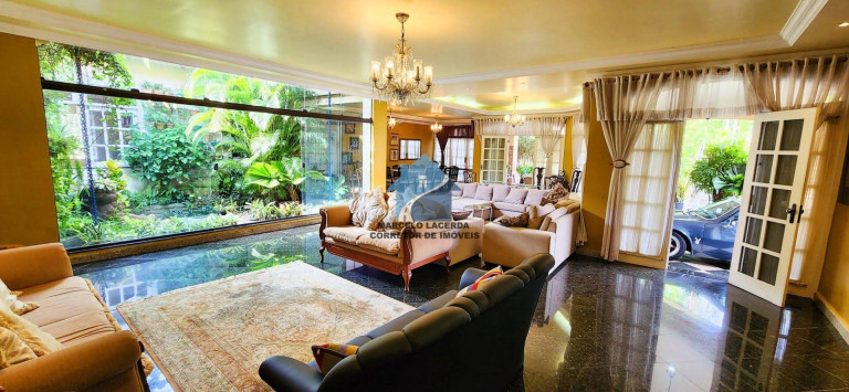 Imagem Casa com 4 Quartos à Venda, 600 m² em Parque 10 De Novembro - Manaus Imagem Casa com 4 Quartos à Venda, 600 m² em Parque 10 De Novembro - Manaus