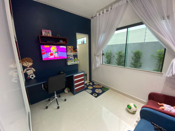 Imagem Casa com 3 Quartos à Venda, 240 m² em Ponta Negra - Manaus Imagem Casa com 3 Quartos à Venda, 240 m² em Ponta Negra - Manaus