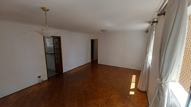Imagem Imóvel com 3 Quartos à Venda, 105 m² em Moema - São Paulo