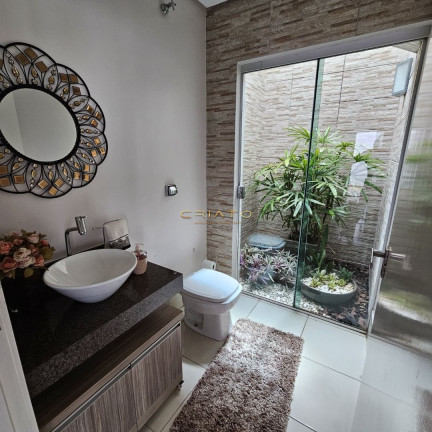 Imagem Sobrado com 3 Quartos à Venda, 326 m² em Anápolis City - Anápolis Imagem Sobrado com 3 Quartos à Venda, 326 m² em Anápolis City - Anápolis