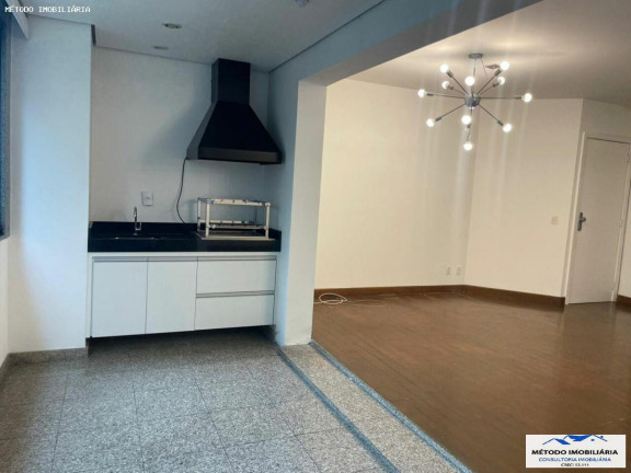Imagem Imóvel com 4 Quartos à Venda, 137 m² em Moema - São Paulo Imagem Imóvel com 4 Quartos à Venda, 137 m² em Moema - São Paulo