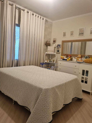 Imagem Casa com 4 Quartos à Venda, 700 m² em Jardim Santa Cecília - Guarulhos Imagem Casa com 4 Quartos à Venda, 700 m² em Jardim Santa Cecília - Guarulhos
