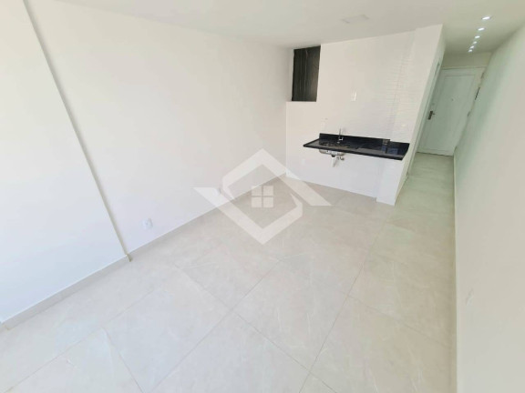Imagem Apartamento com 1 Quarto à Venda, 35 m² em Copacabana - Rio De Janeiro Imagem Apartamento com 1 Quarto à Venda, 35 m² em Copacabana - Rio De Janeiro