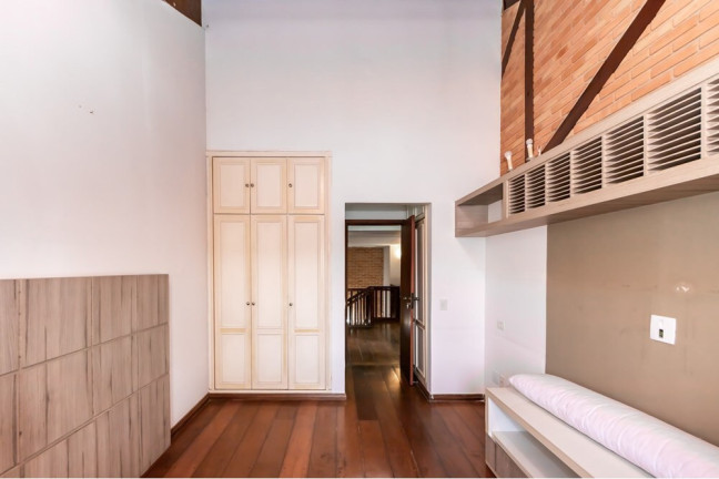 Imagem Casa com 4 Quartos à Venda, 409 m² em Jardim Floresta - São Paulo Imagem Casa com 4 Quartos à Venda, 409 m² em Jardim Floresta - São Paulo