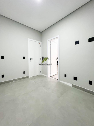 Imagem Casa de Condomínio com 3 Quartos à Venda, 190 m²