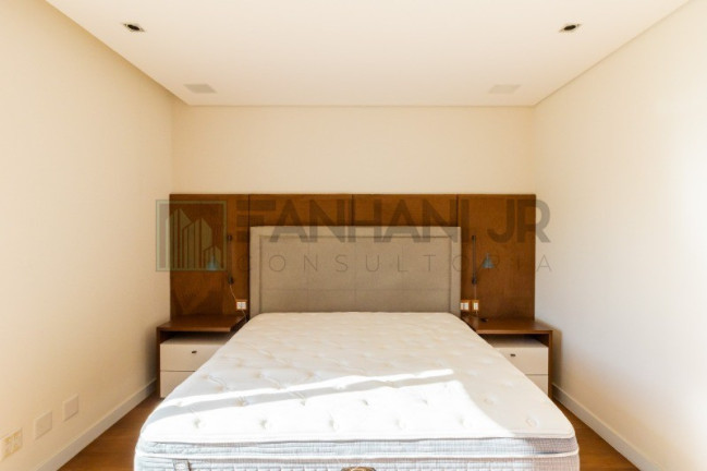 Imagem Imóvel com 3 Quartos à Venda, 366 m² em Jardim Europa - São Paulo Imagem Imóvel com 3 Quartos à Venda, 366 m² em Jardim Europa - São Paulo