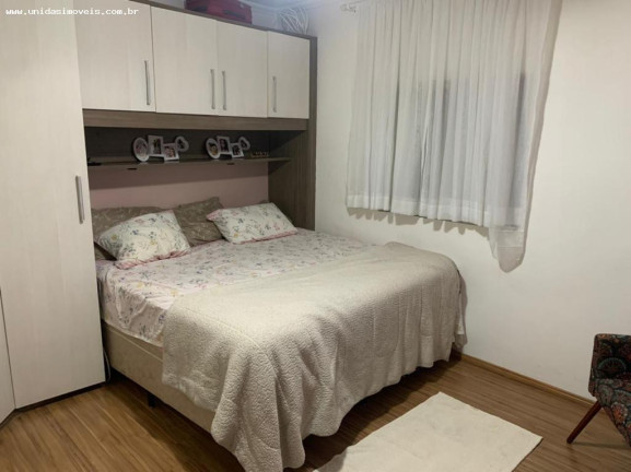 Imagem Casa com 3 Quartos à Venda, 200 m² em Interlagos - São Paulo