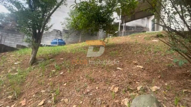 Imagem Casa com 6 Quartos à Venda, 440 m² em Jardim Anhangüera - São Paulo Imagem Casa com 6 Quartos à Venda, 440 m² em Jardim Anhangüera - São Paulo