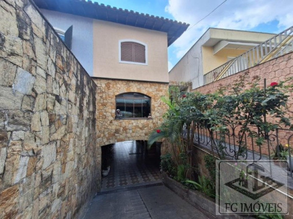 Sobrado com 3 Quartos à Venda, 196 m² em Ayrosa - Osasco