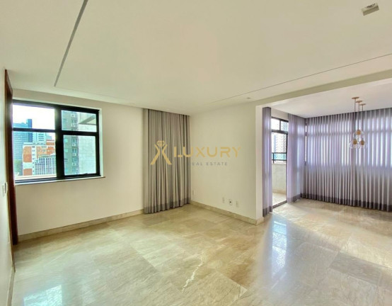 Imagem Imóvel com 4 Quartos à Venda, 180 m² em Funcionários - Belo Horizonte Imagem Imóvel com 4 Quartos à Venda, 180 m² em Funcionários - Belo Horizonte
