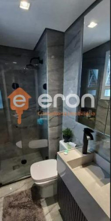 Imagem Apartamento com 3 Quartos à Venda, 266 m²