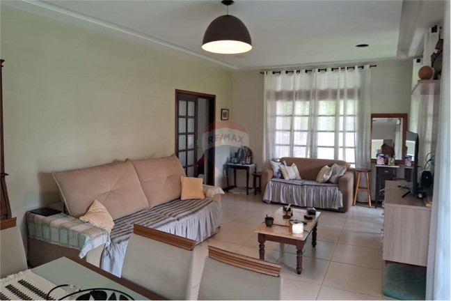 Imagem Imóvel com 3 Quartos à Venda, 283 m² em Centro - Maricá