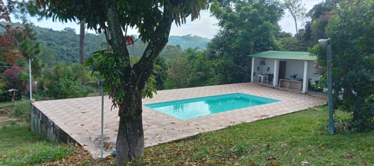 Imagem Casa com 3 Quartos à Venda, 2.500 m² em São Roque