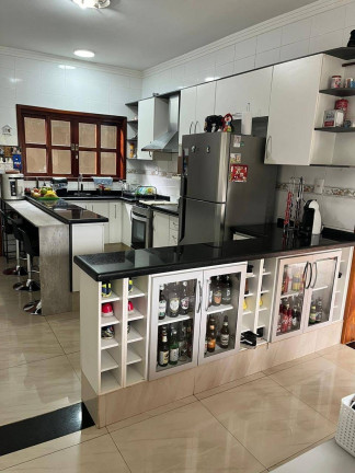 Imagem Casa com 2 Quartos à Venda, 120 m² em Goiabal - Pindamonhangaba