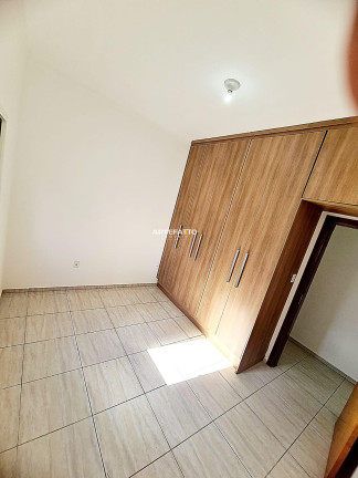 Imagem Casa com 3 Quartos à Venda, 140 m² Imagem Casa com 3 Quartos à Venda, 140 m²
