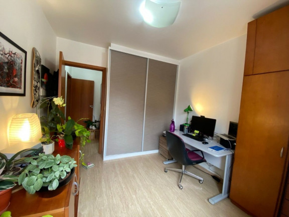 Imagem Imóvel com 2 Quartos à Venda, 77 m² em Higienópolis - Porto Alegre Imagem Imóvel com 2 Quartos à Venda, 77 m² em Higienópolis - Porto Alegre