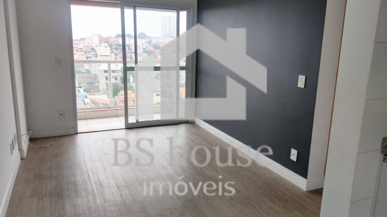 Apartamento com 2 Quartos para Alugar, 54 m² em Santa Maria - Santo André